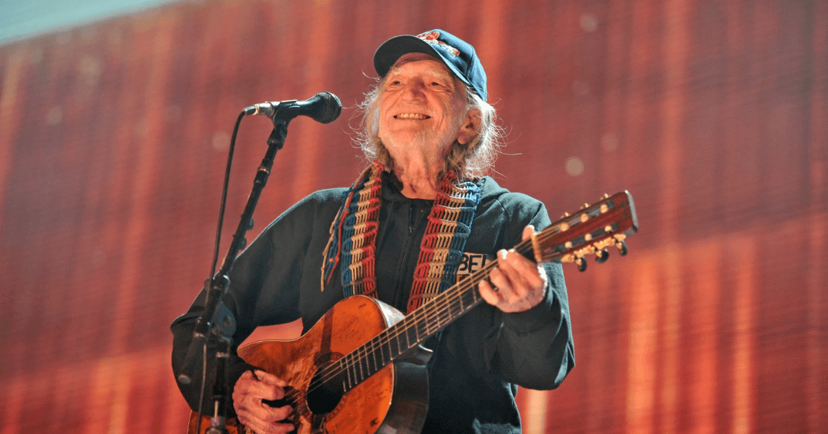 Thiet ke chua co ten 100