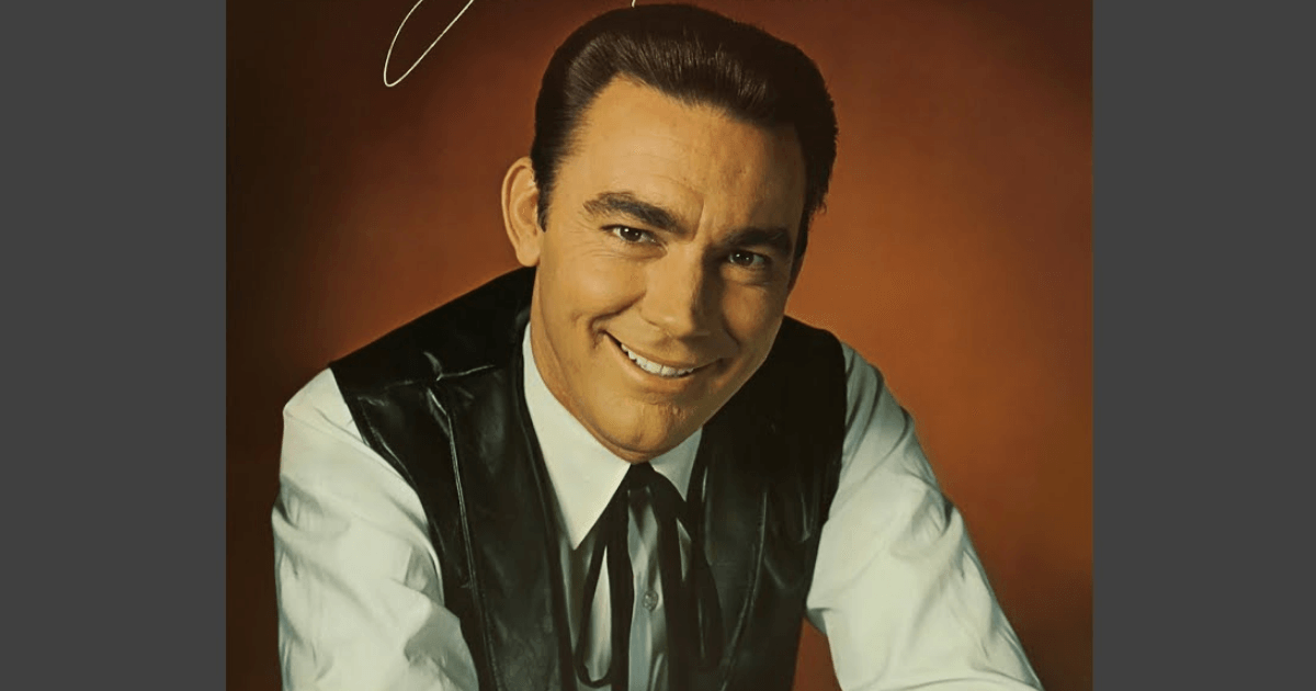 Thiet ke chua co ten 16