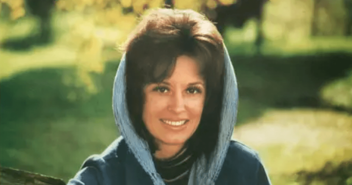 Thiet ke chua co ten 18 1