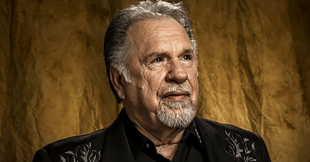 Thiet ke chua co ten 98 1